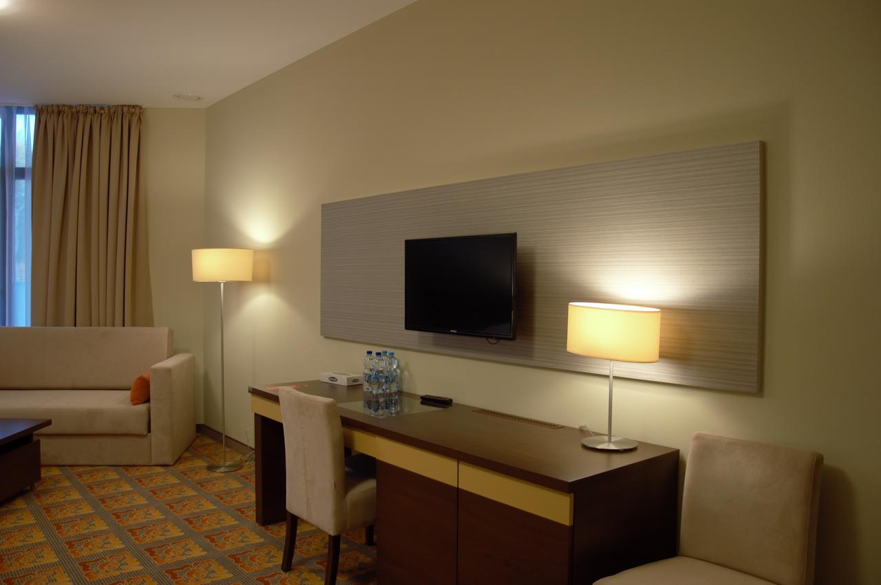 Hotel Via Baltica Łomża 外观 照片